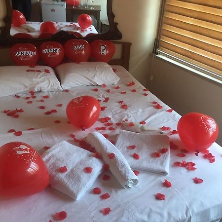 Cicekli Yali Hotel Buyukada Island Luaran gambar