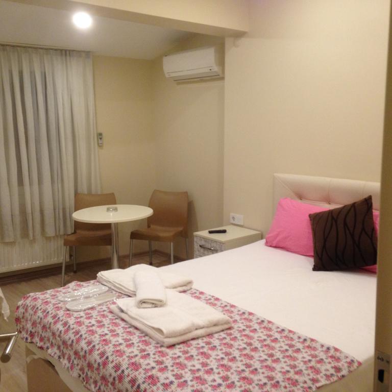 Cicekli Yali Hotel Buyukada Island Luaran gambar