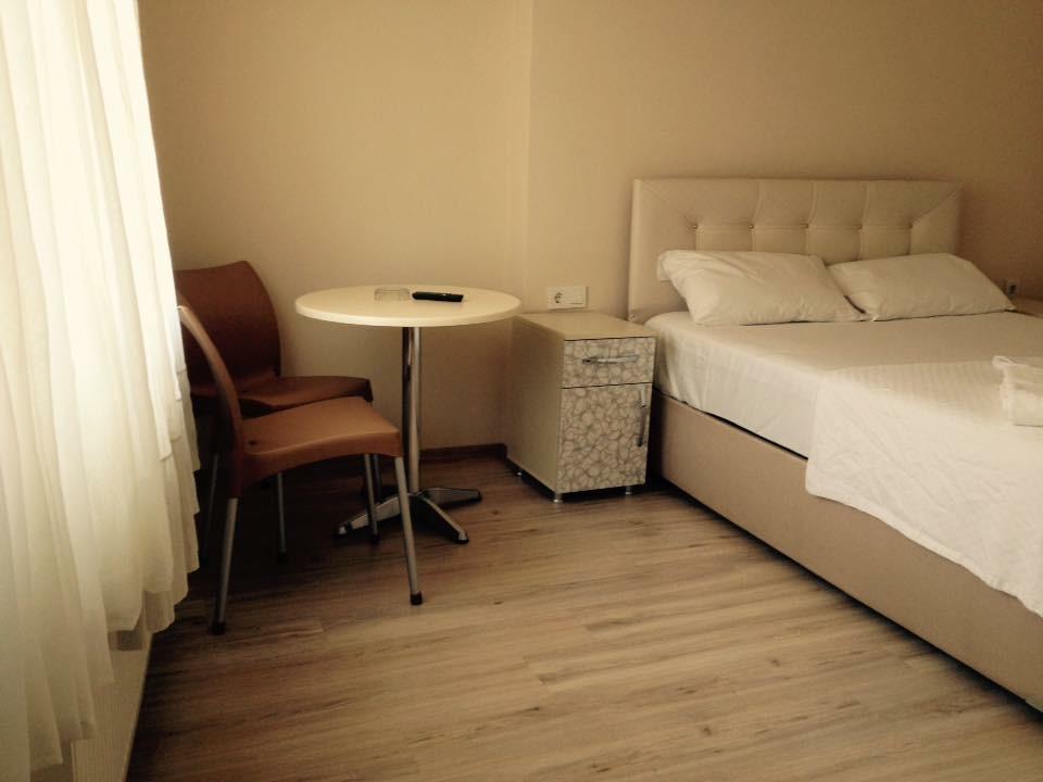 Cicekli Yali Hotel Buyukada Island Luaran gambar