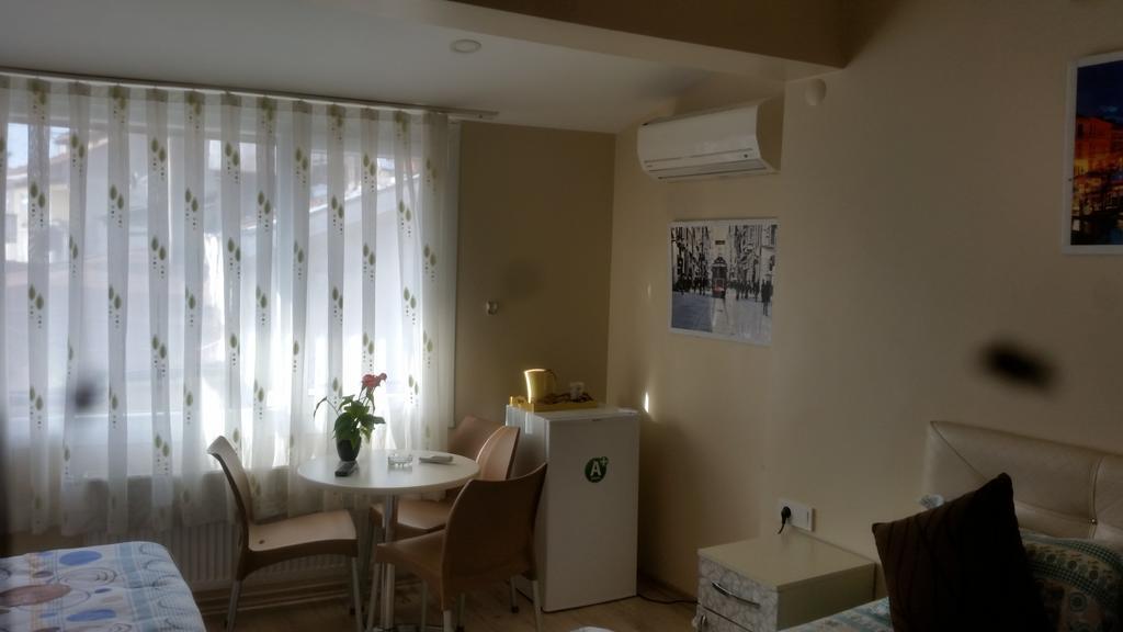 Cicekli Yali Hotel Buyukada Island Luaran gambar
